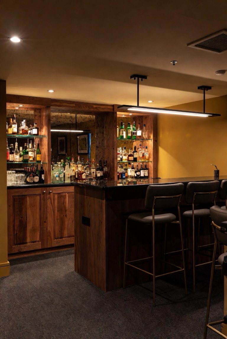 32 Stylish Modern Basement Bar Ideas for Cozy, Next-Level Entertaining ...