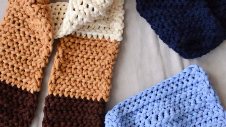 15 Cozy Chunky Crochet Scarves to Warm Up Your Winter Wardrobe